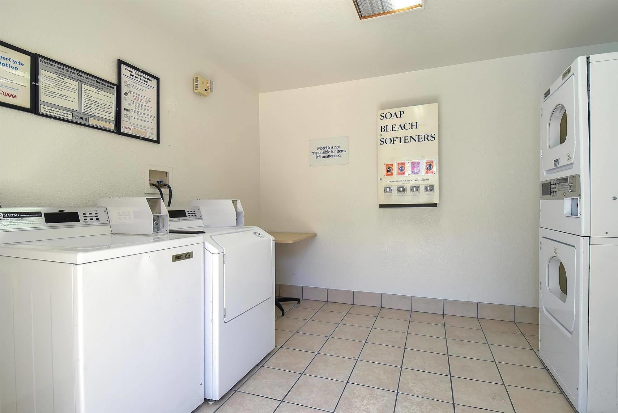 6-rowland Heights, Ca - Angeles - Pomona Hotel 2*
