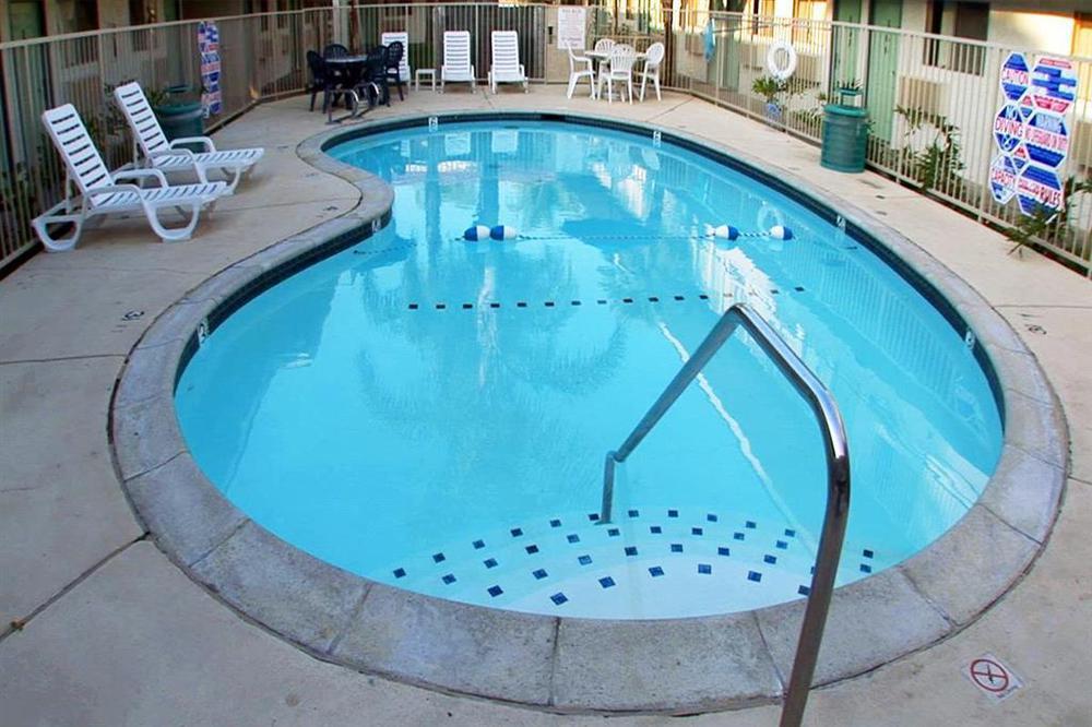 6-rowland Heights, Ca - Angeles - Pomona Hotel 2*